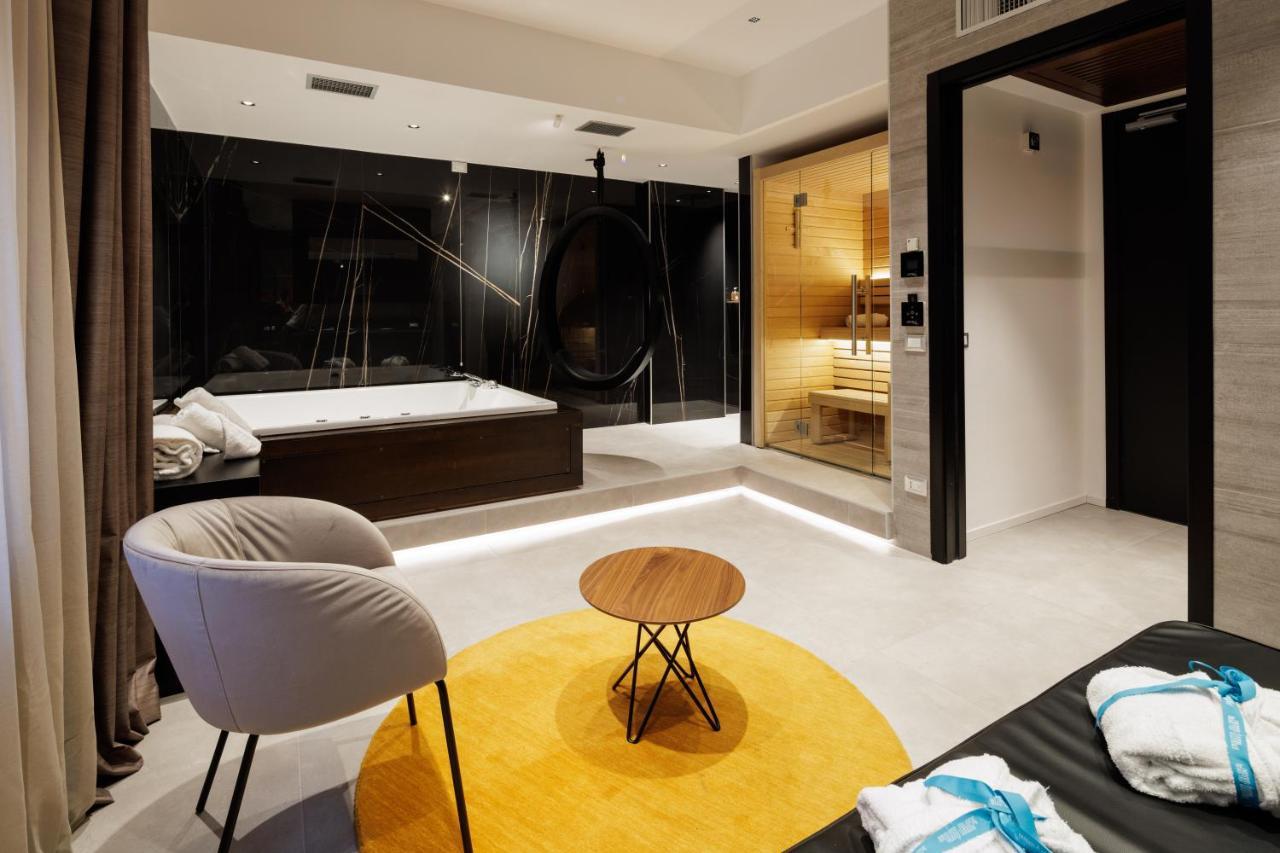 The Corner Duomo Hotel ميلان المظهر الخارجي الصورة