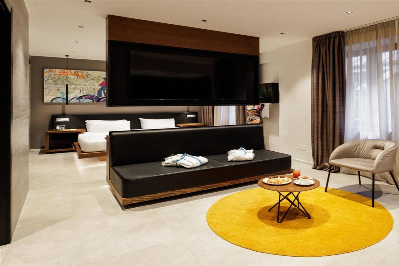 The Corner Duomo Hotel ميلان المظهر الخارجي الصورة